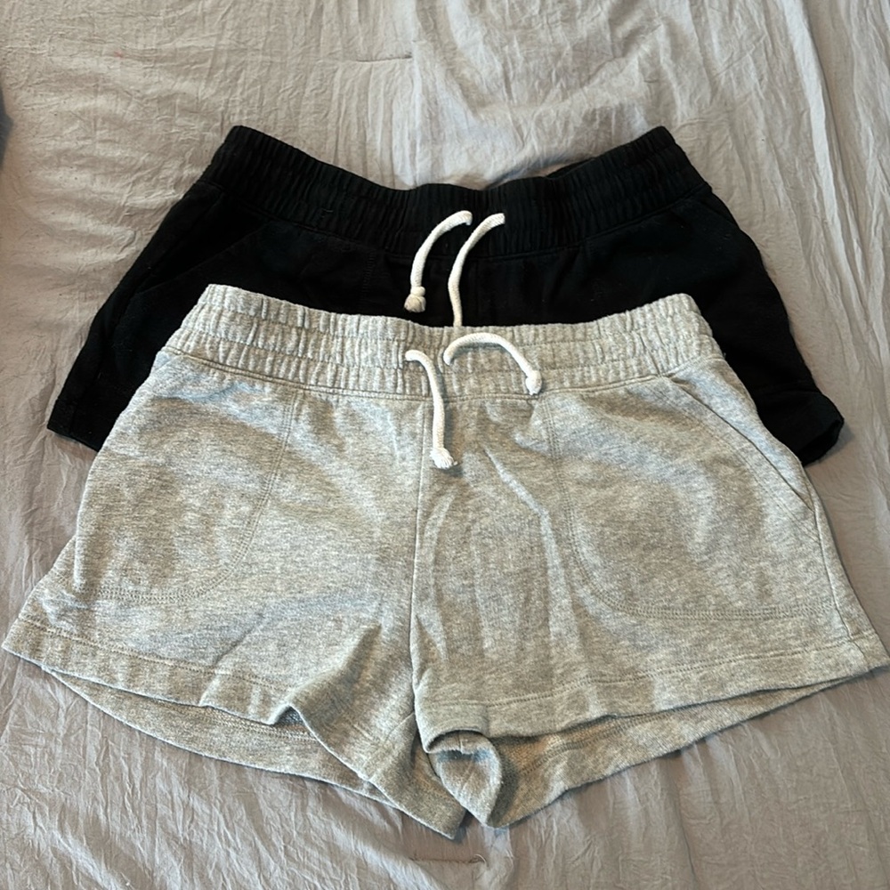 SO Lounge Life Sweatshorts (Set of 2)